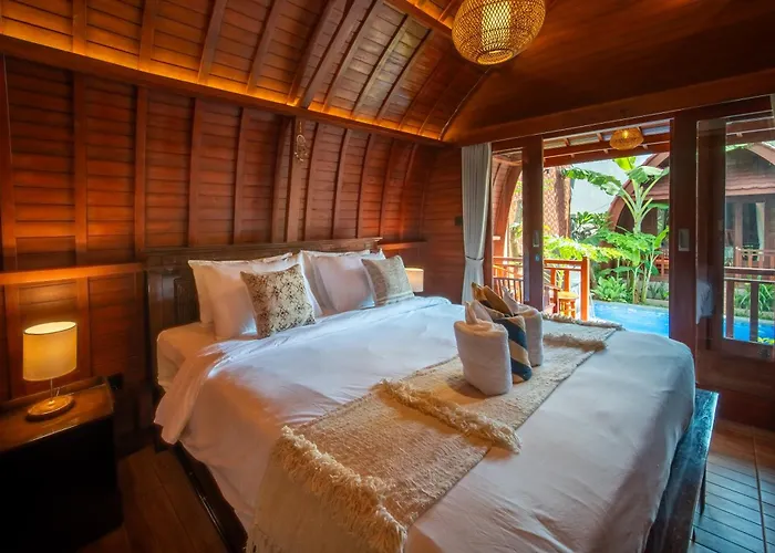 Casa Morena - Authentic Balinese Experience Villa *
